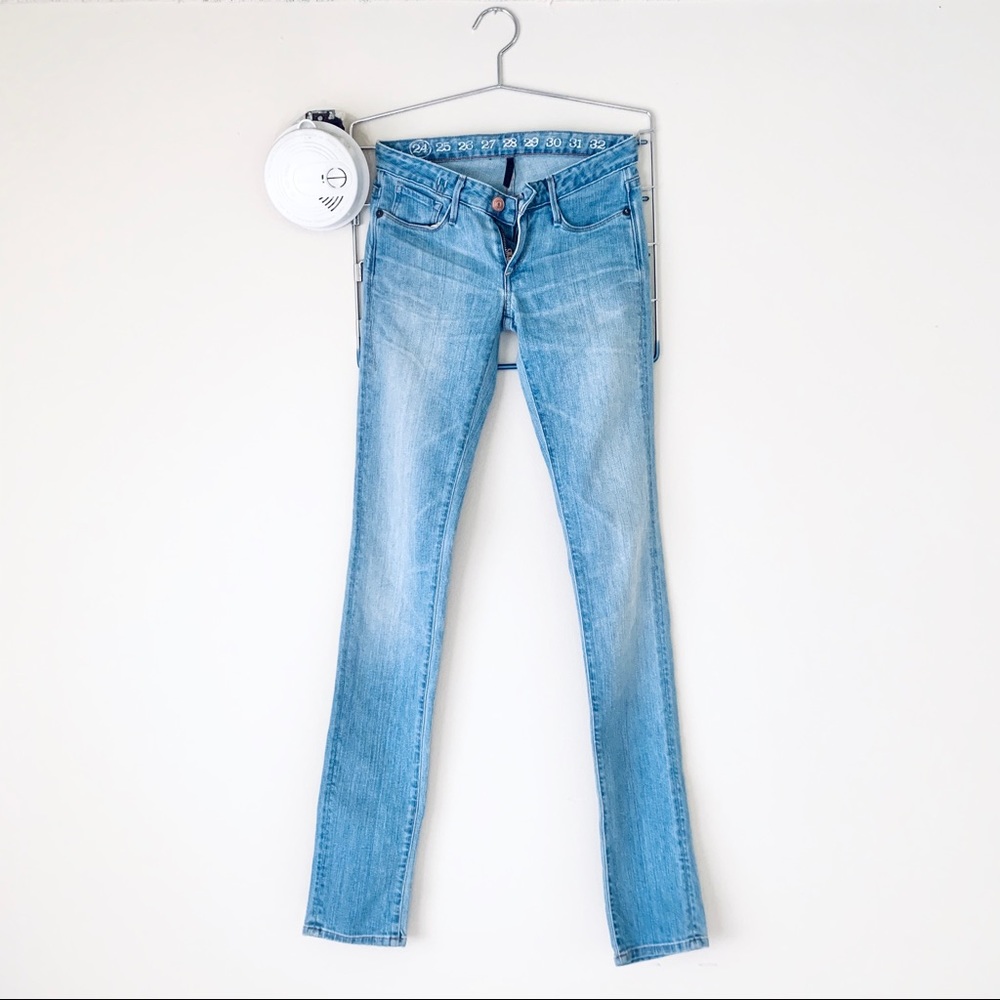 NWOT Earnest Sewn 325 High Rise Skinny Daria Jeans